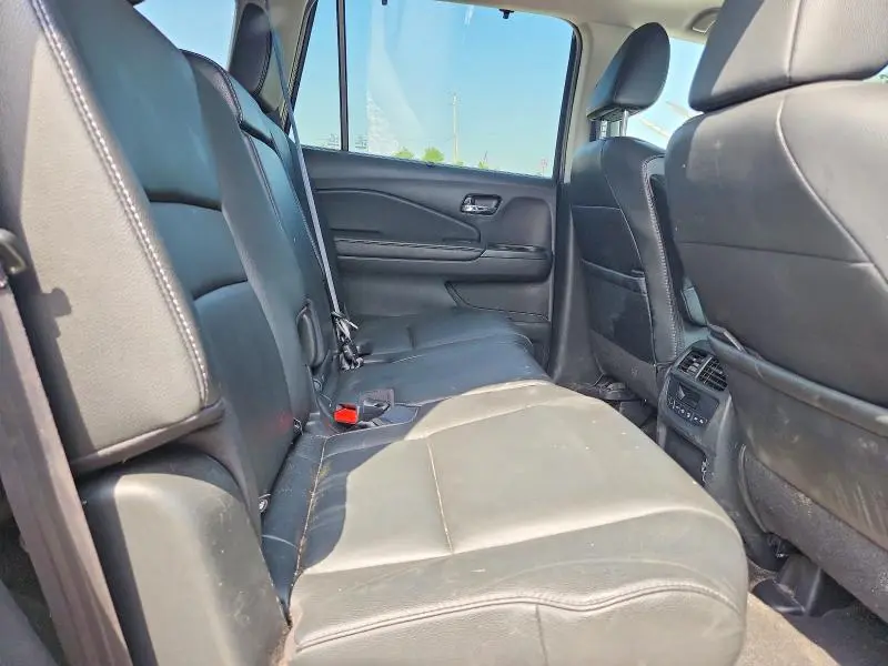 2022 HONDA PILOT SE  