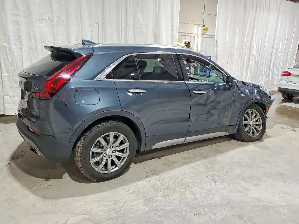 2021 CADILLAC XT4 PREMIUM LUXURY  