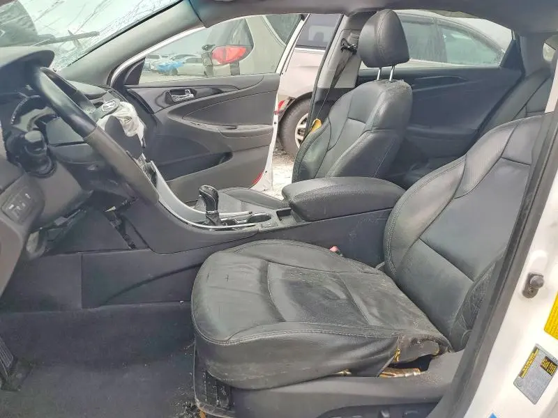 2012 HYUNDAI SONATA SE  