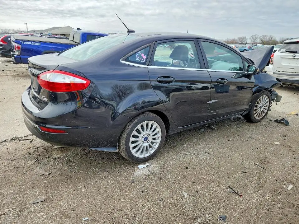 2015 FORD FIESTA TITANIUM  
