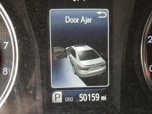 2017 TOYOTA CAMRY LE