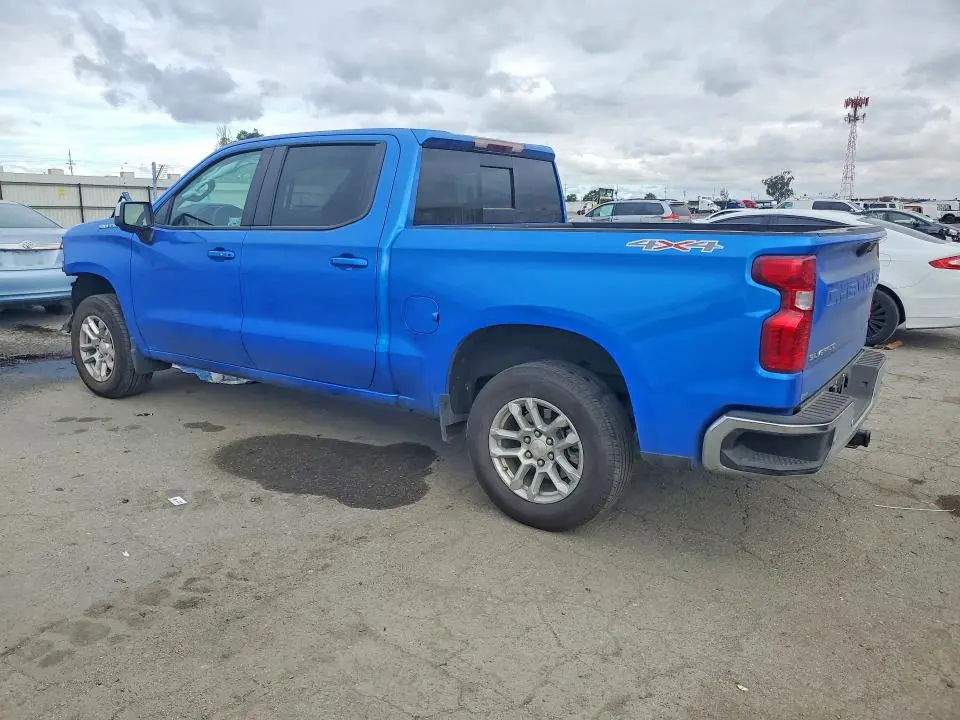 2025 CHEVROLET SILVERADO K1500 LT  