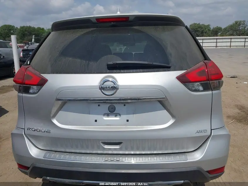 2017 NISSAN ROGUE S