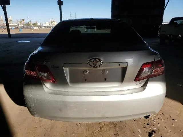 2011 TOYOTA CAMRY BASE  