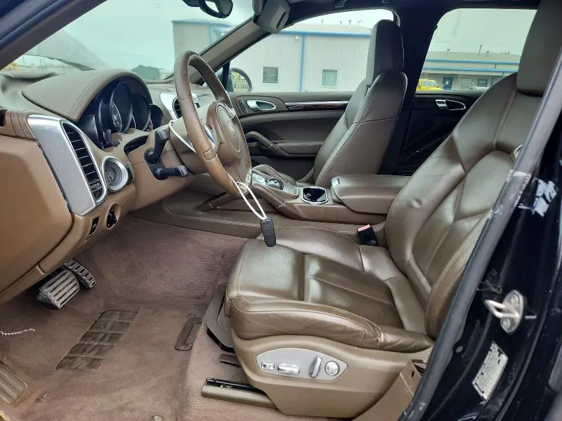 2011 PORSCHE CAYENNE S  
