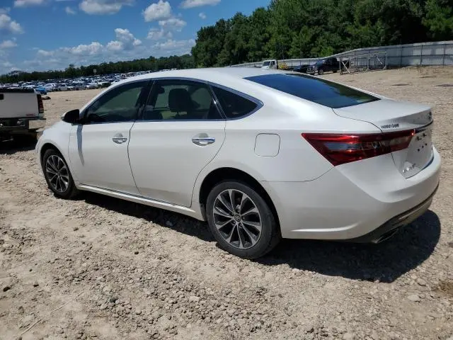 2017 TOYOTA AVALON XLE  