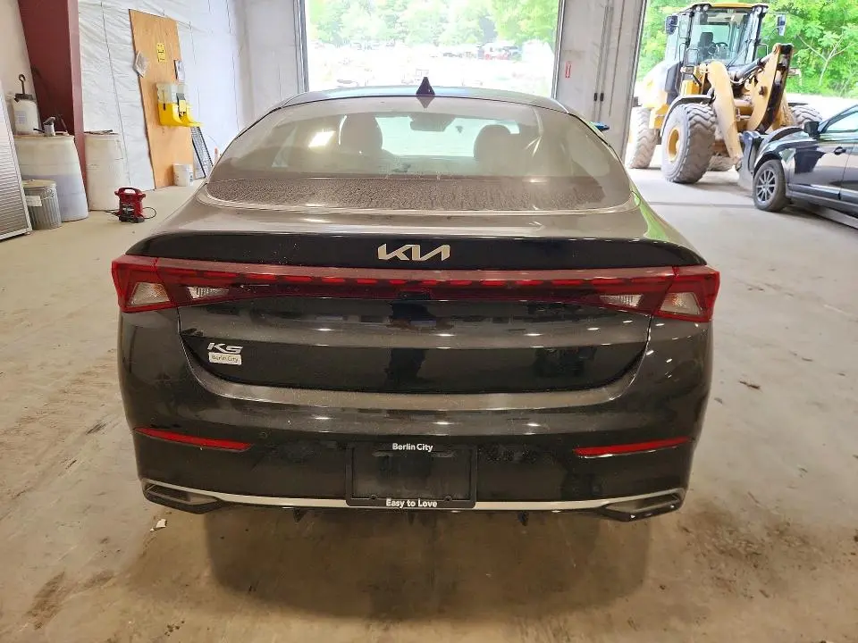 2022 KIA K5 EX  