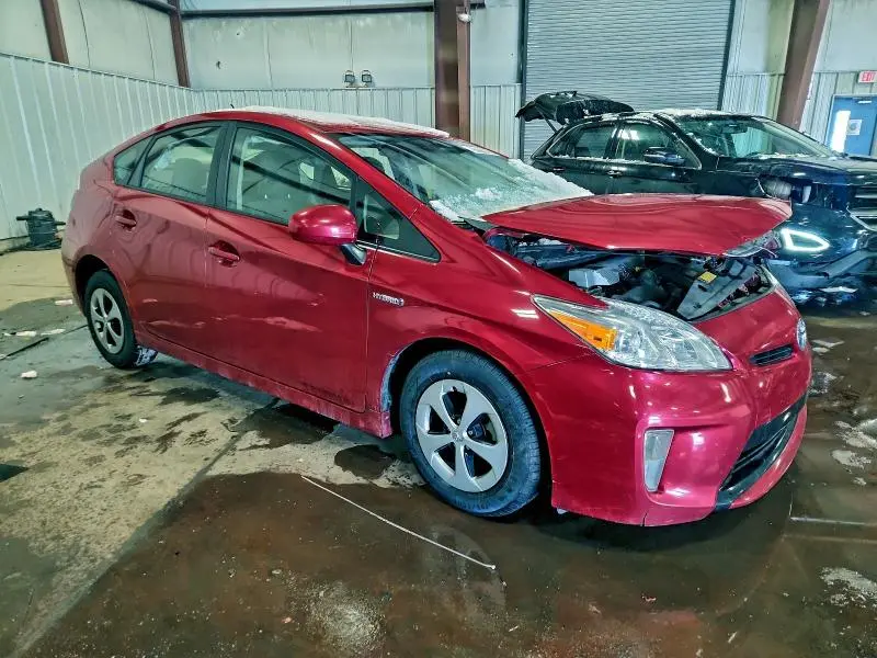2015 TOYOTA PRIUS   