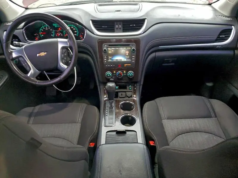 2015 CHEVROLET TRAVERSE LT  