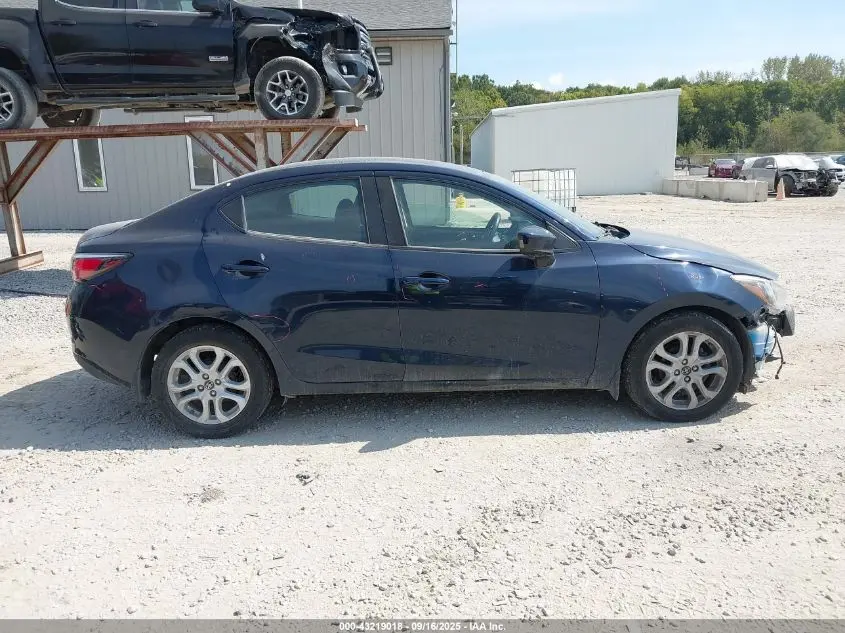 2017 TOYOTA YARIS IA  