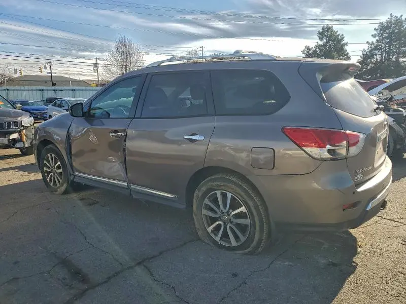 2013 NISSAN PATHFINDER S  