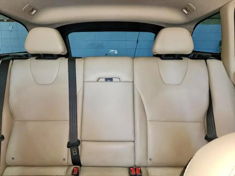 2017 VOLVO XC60 T5 INSCRIPTION  
