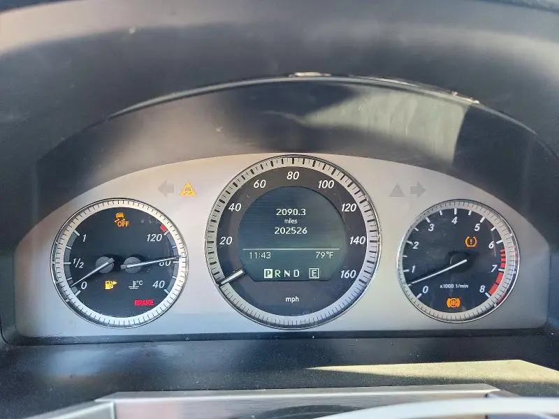 2011 MERCEDES-BENZ GLK 350  