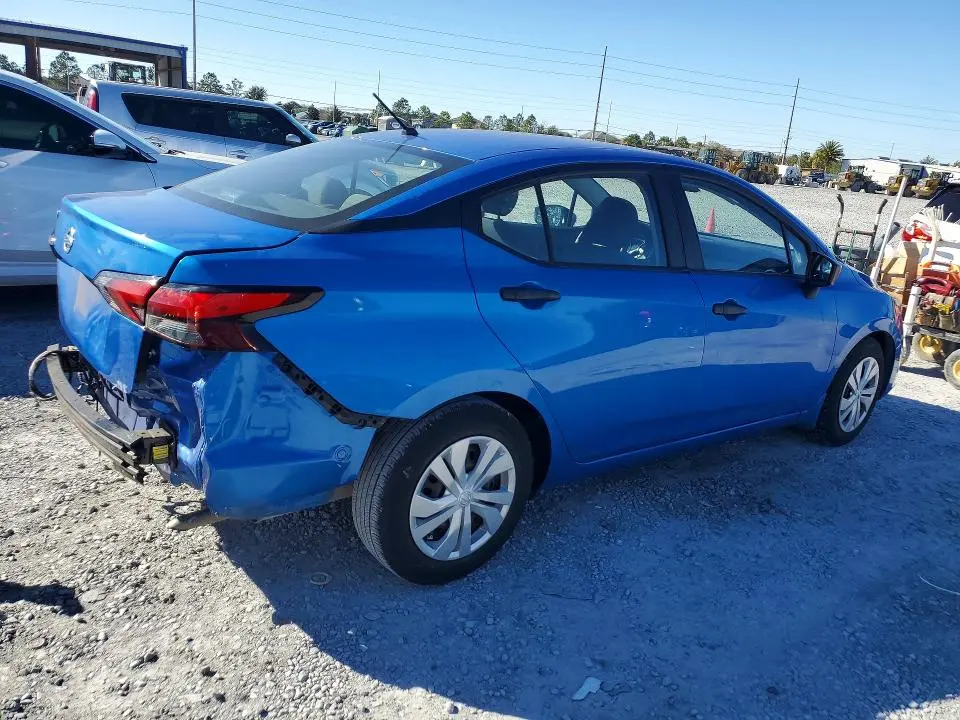 2020 NISSAN VERSA S  
