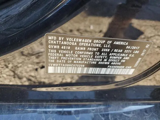 2017 VOLKSWAGEN PASSAT R-LINE  