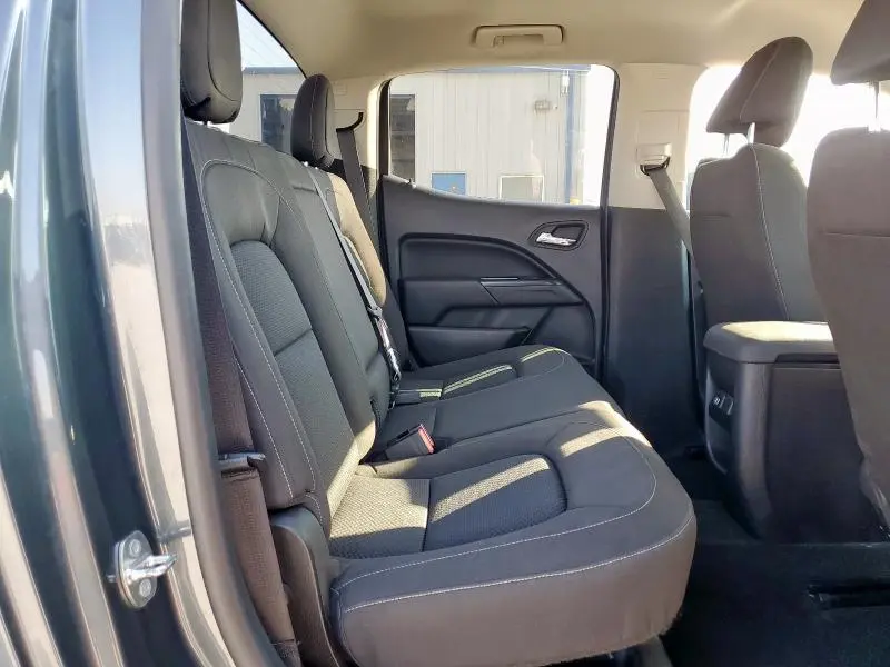 2015 CHEVROLET COLORADO LT  