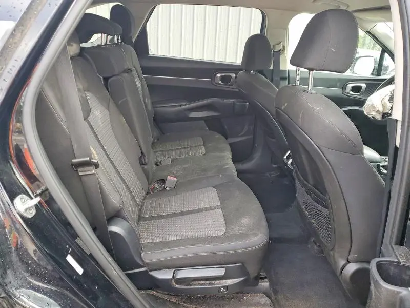 2021 KIA SORENTO LX  