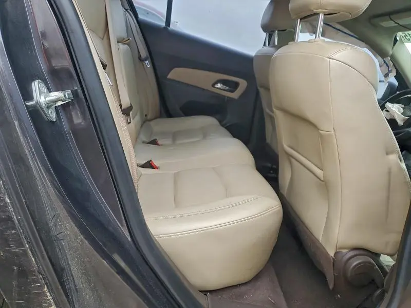 2015 CHEVROLET CRUZE LT  