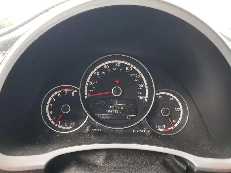 2014 VOLKSWAGEN BEETLE TURBO  
