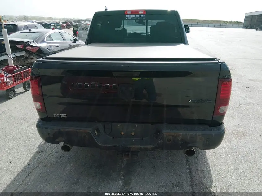 2015 RAM 1500 SPORT