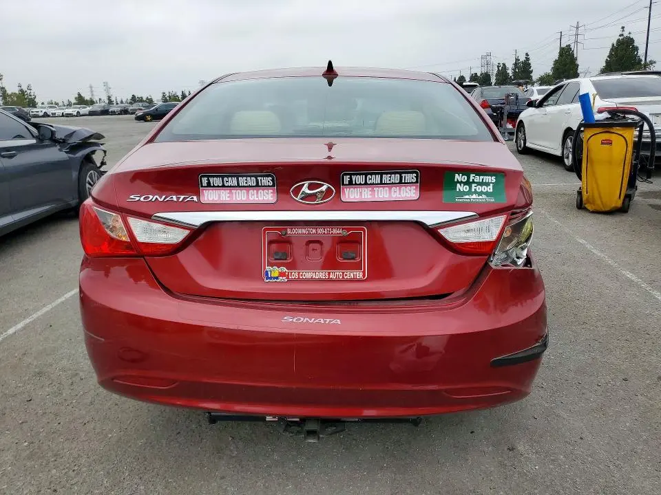 2011 HYUNDAI SONATA GLS  