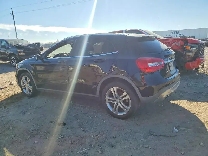 2015 MERCEDES-BENZ GLA 250 4MATIC  