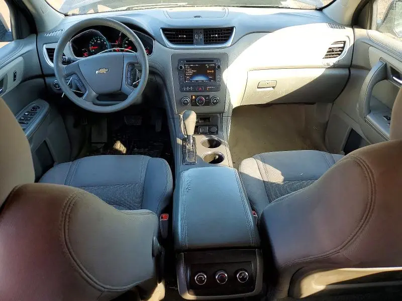 2015 CHEVROLET TRAVERSE LS  
