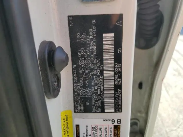 2011 TOYOTA 4RUNNER SR5  