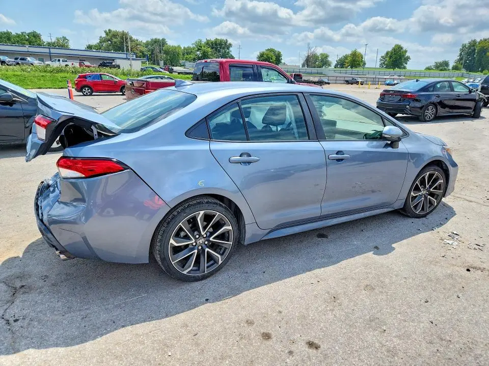 2022 TOYOTA COROLLA SE  