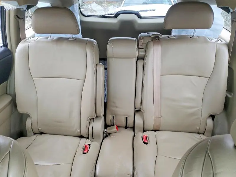 2012 TOYOTA HIGHLANDER BASE  