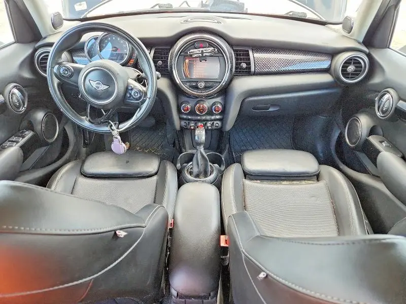 2015 MINI COOPER S  