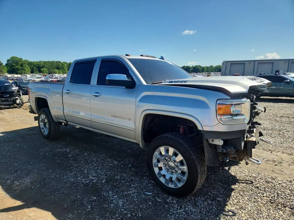 2018 GMC SIERRA K2500 DENALI  