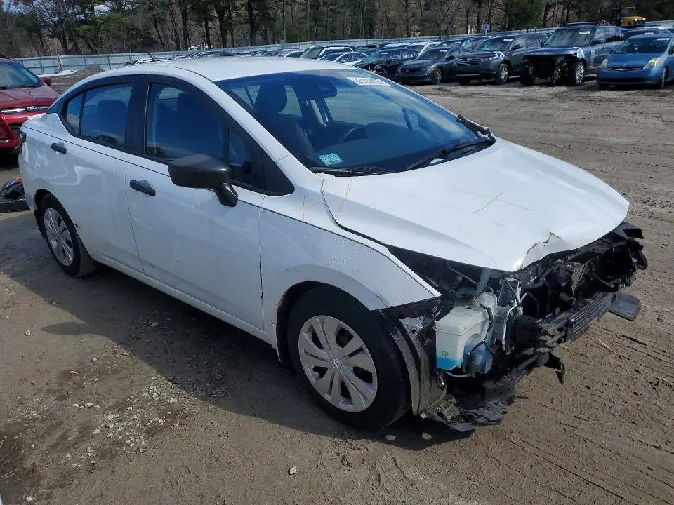 2020 NISSAN VERSA S  