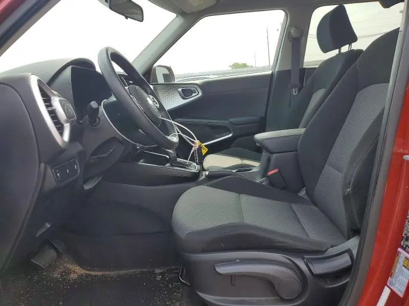 2020 KIA SOUL LX  