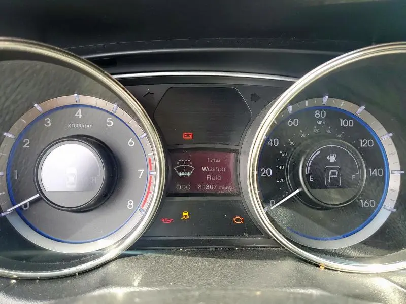 2012 HYUNDAI SONATA GLS  