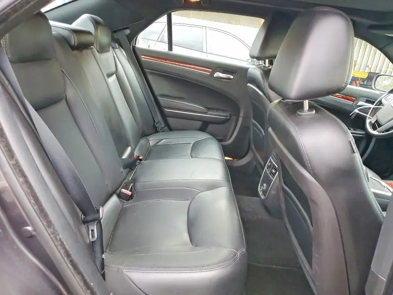 2014 CHRYSLER 300   
