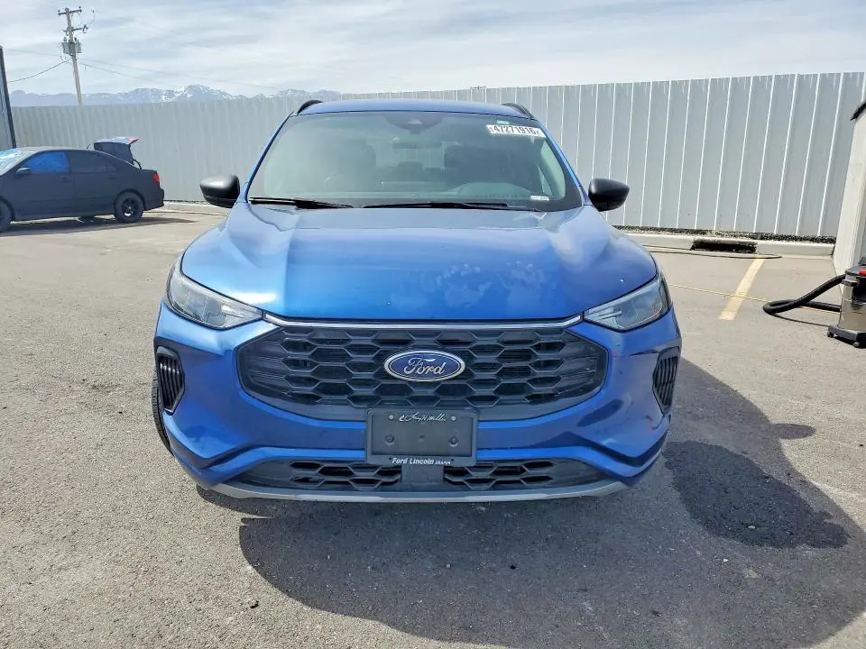 2023 FORD ESCAPE ST LINE  