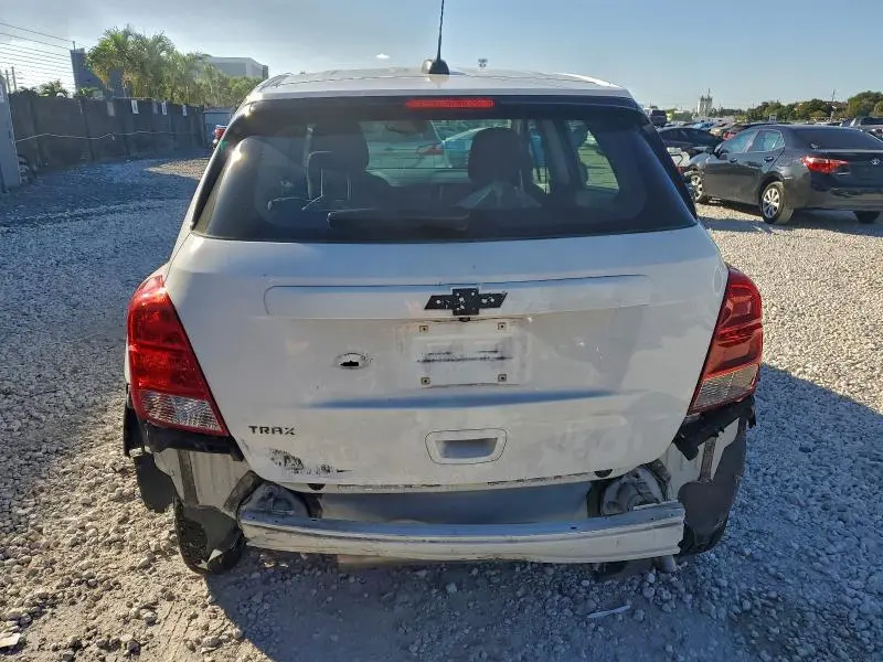 2017 CHEVROLET TRAX LS  