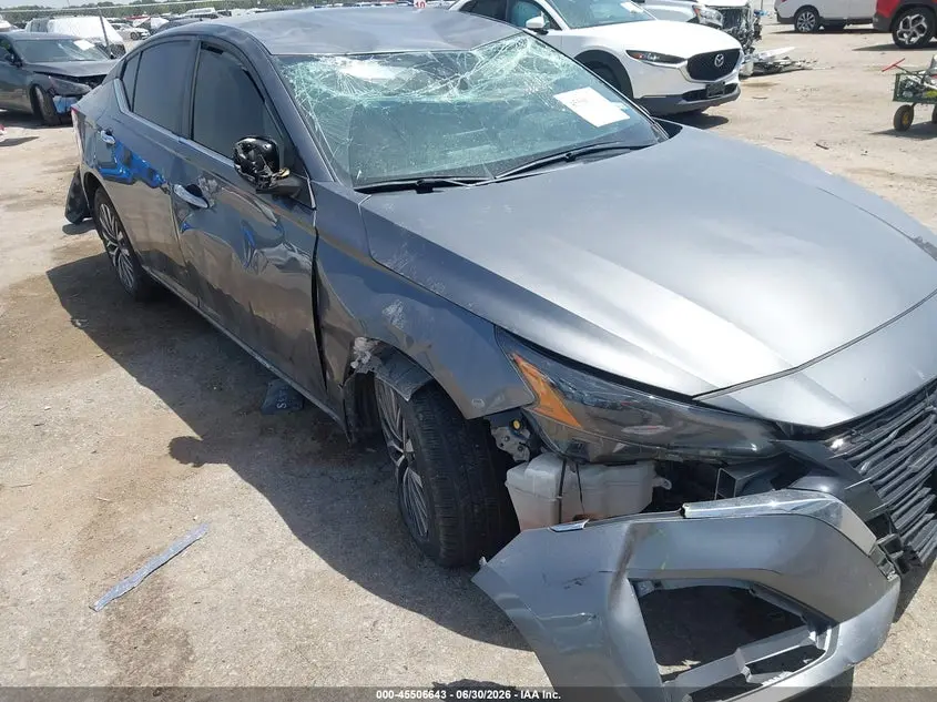 2024 NISSAN ALTIMA SV FWD