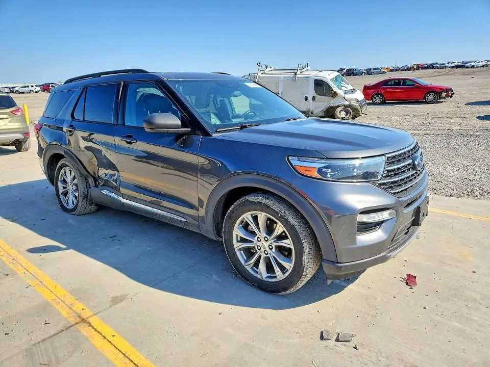 2020 FORD EXPLORER XLT  