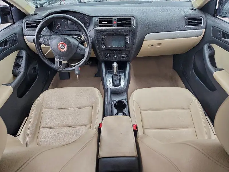 2011 VOLKSWAGEN JETTA TDI  