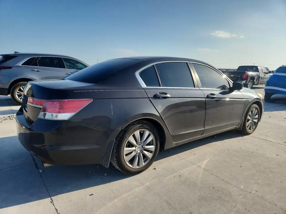 2011 HONDA ACCORD EX  