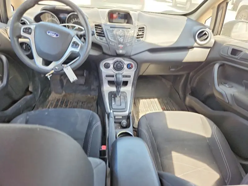 2017 FORD FIESTA SE  
