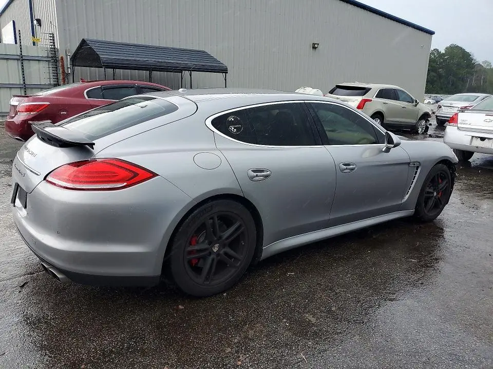 2010 PORSCHE PANAMERA TURBO  