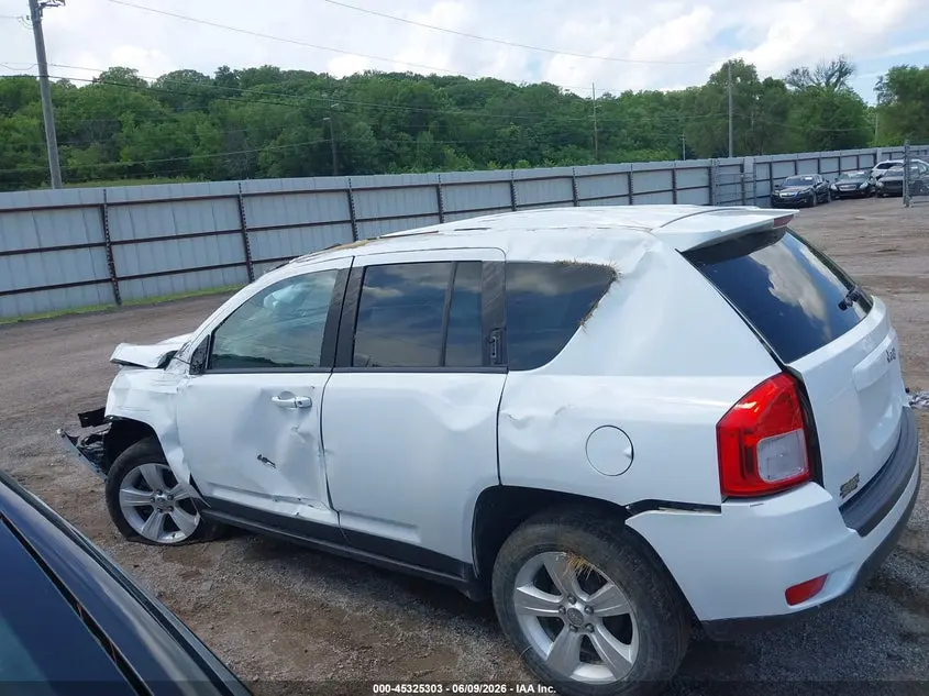 2012 JEEP COMPASS SPORT