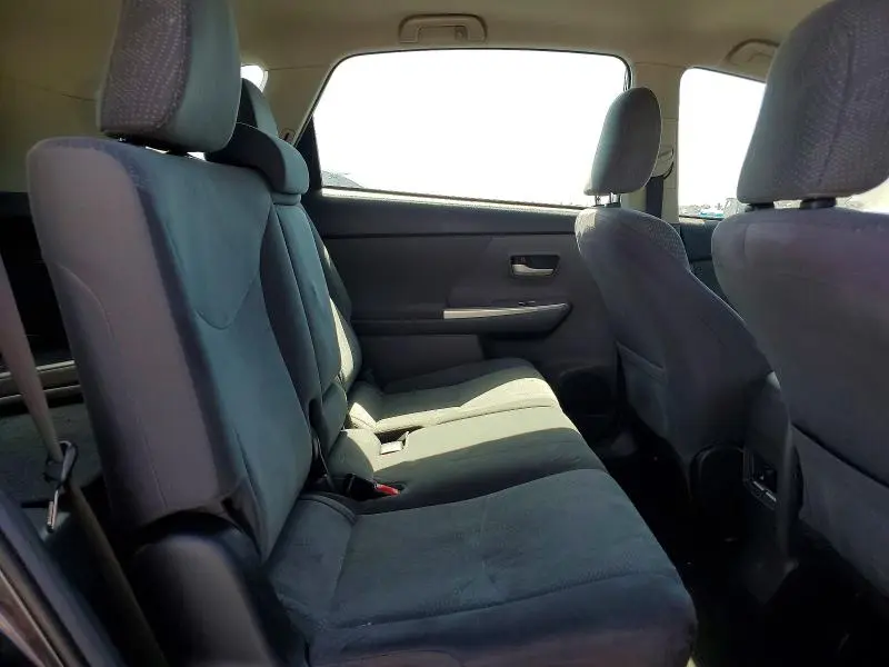 2013 TOYOTA PRIUS V THREE  