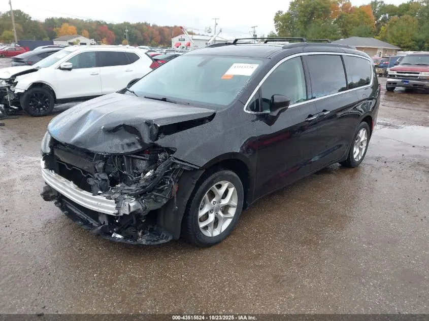 2019 CHRYSLER PACIFICA TOURING PLUS