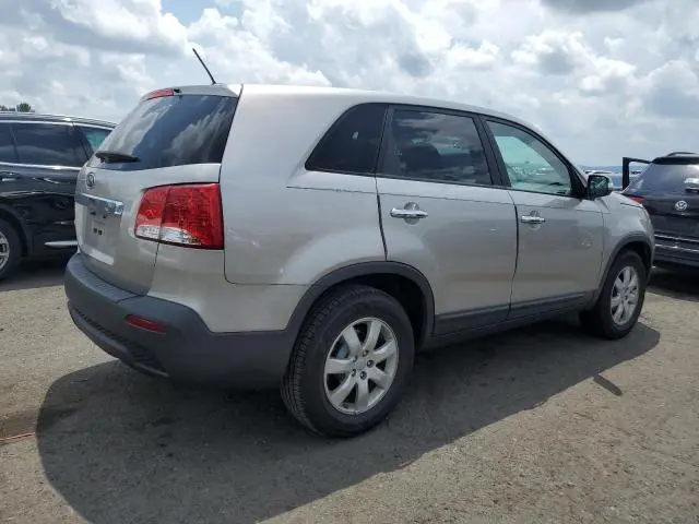 2013 KIA SORENTO LX  