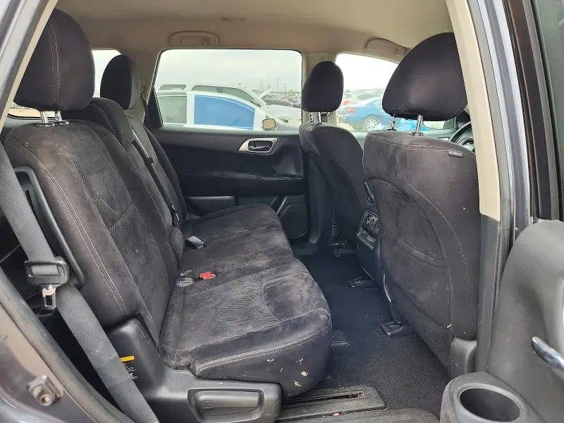 2014 NISSAN PATHFINDER SV  