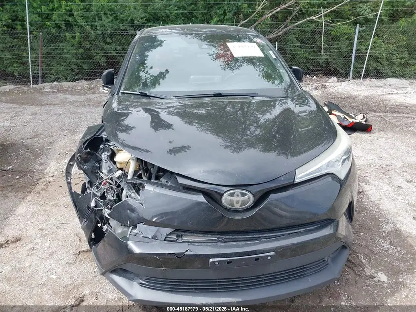 2018 TOYOTA C-HR XLE